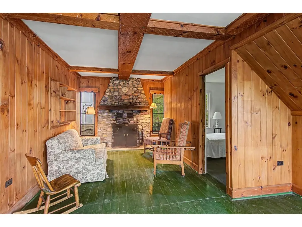 526 Flat Rock Road Charlotte VT 05445