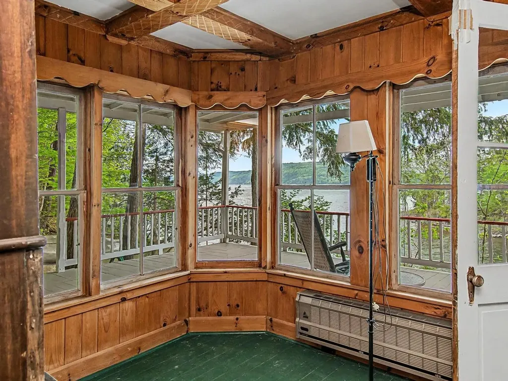 526 Flat Rock Road Charlotte VT 05445