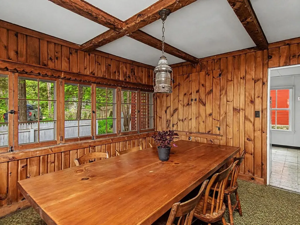 526 Flat Rock Road Charlotte VT 05445