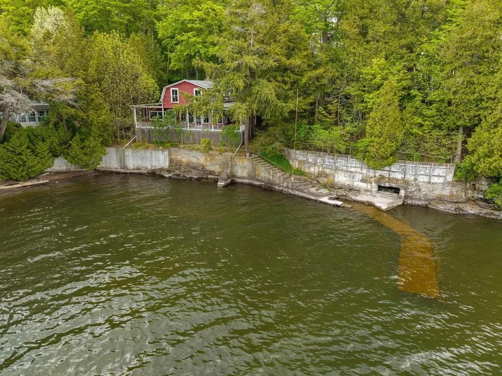 526 Flat Rock Road Charlotte VT 05445