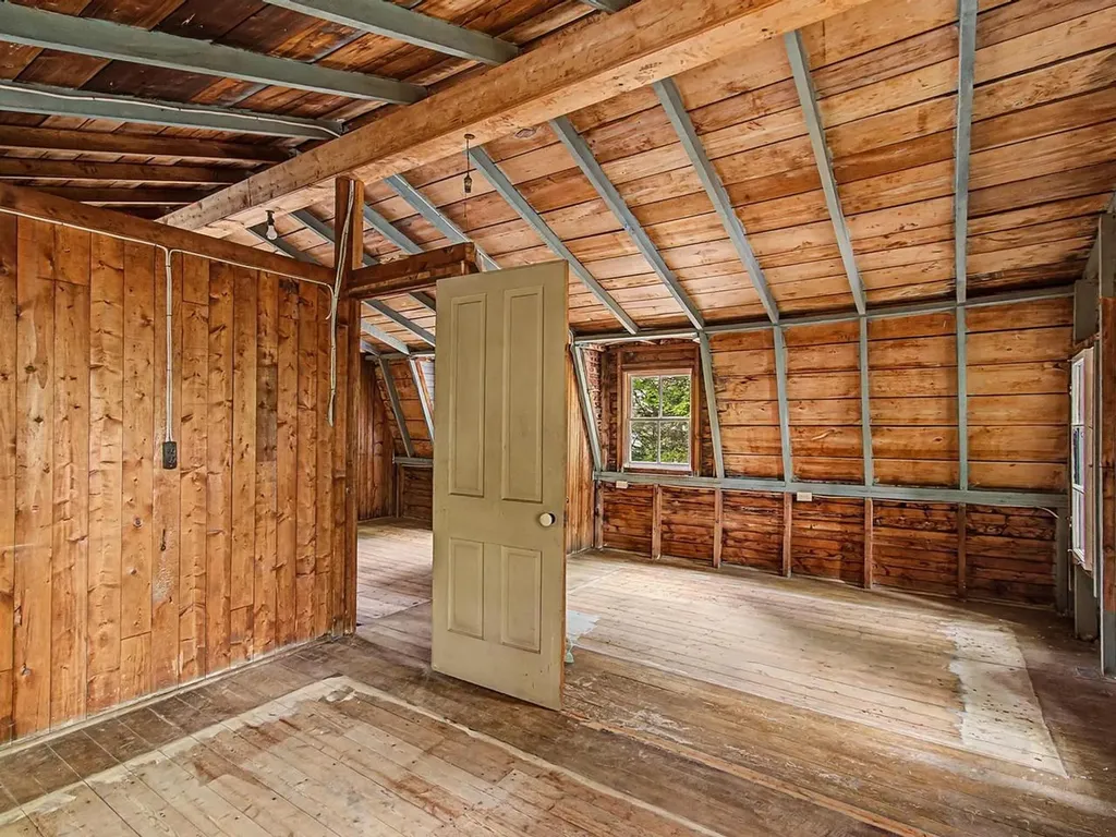 526 Flat Rock Road Charlotte VT 05445