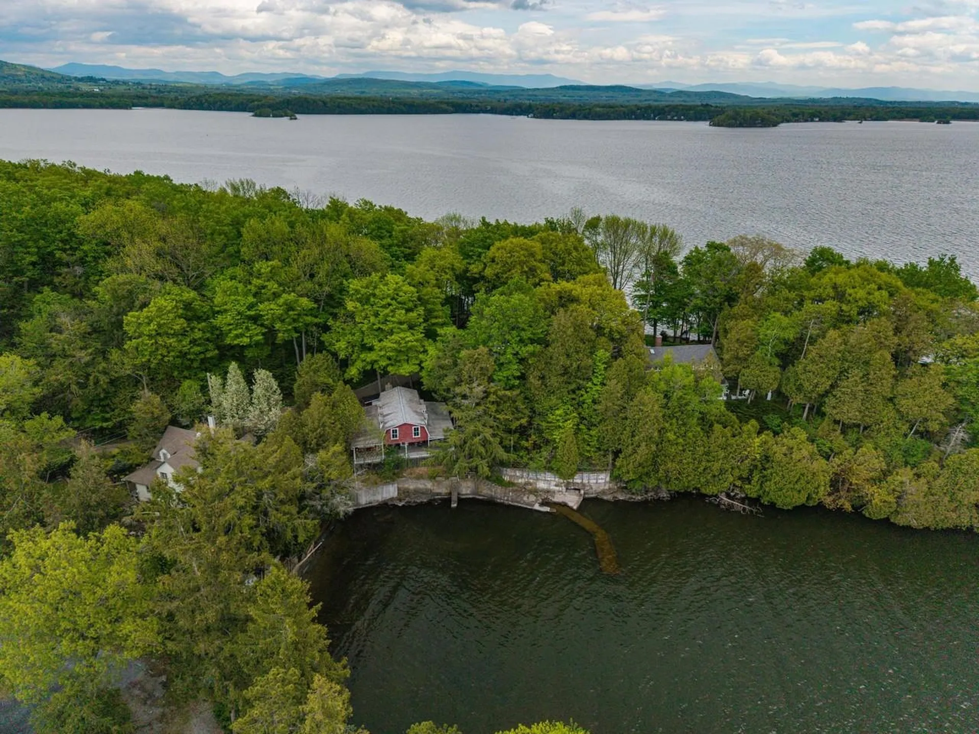 526 Flat Rock Road Charlotte VT 05445