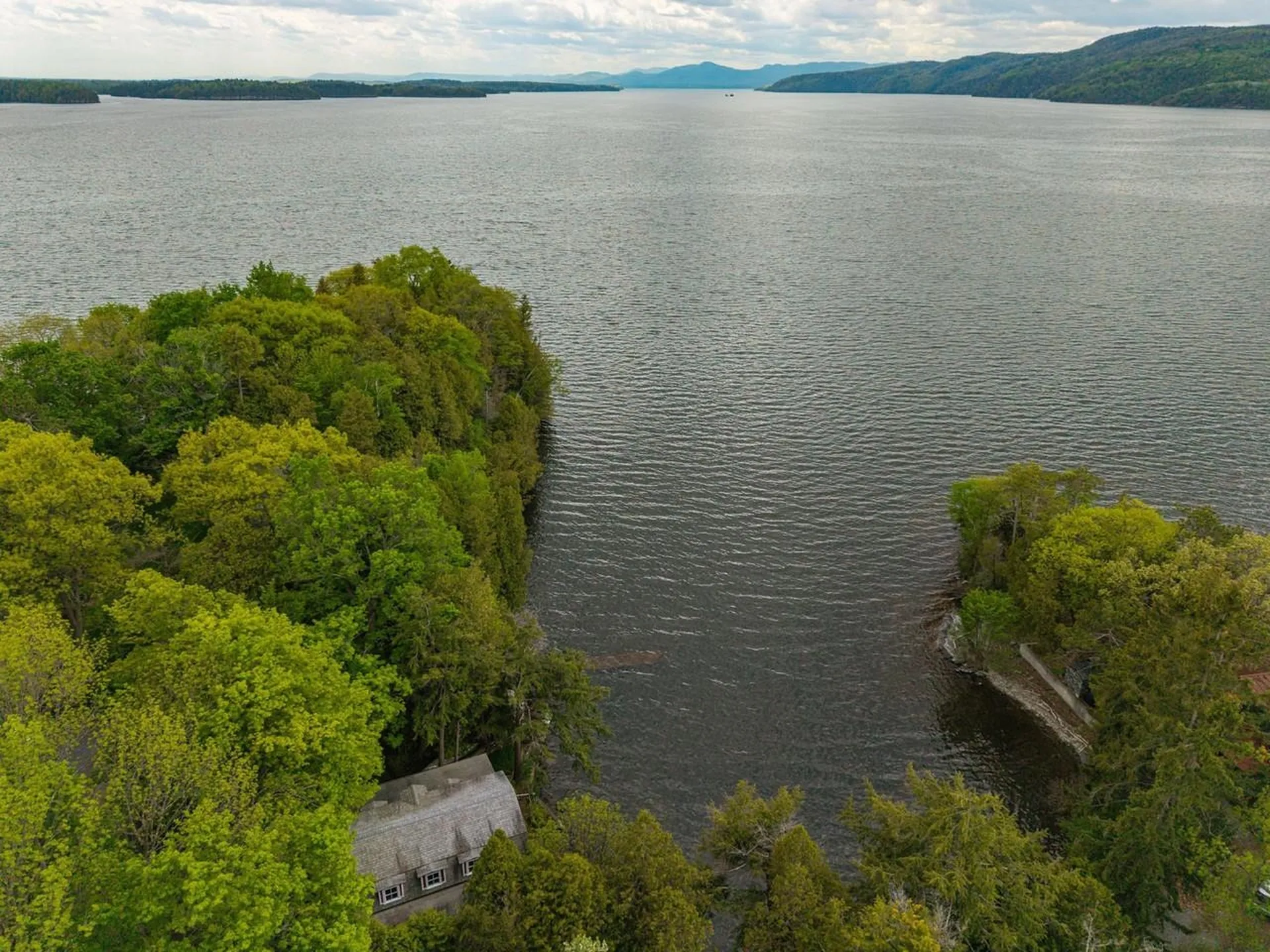 526 Flat Rock Road Charlotte VT 05445