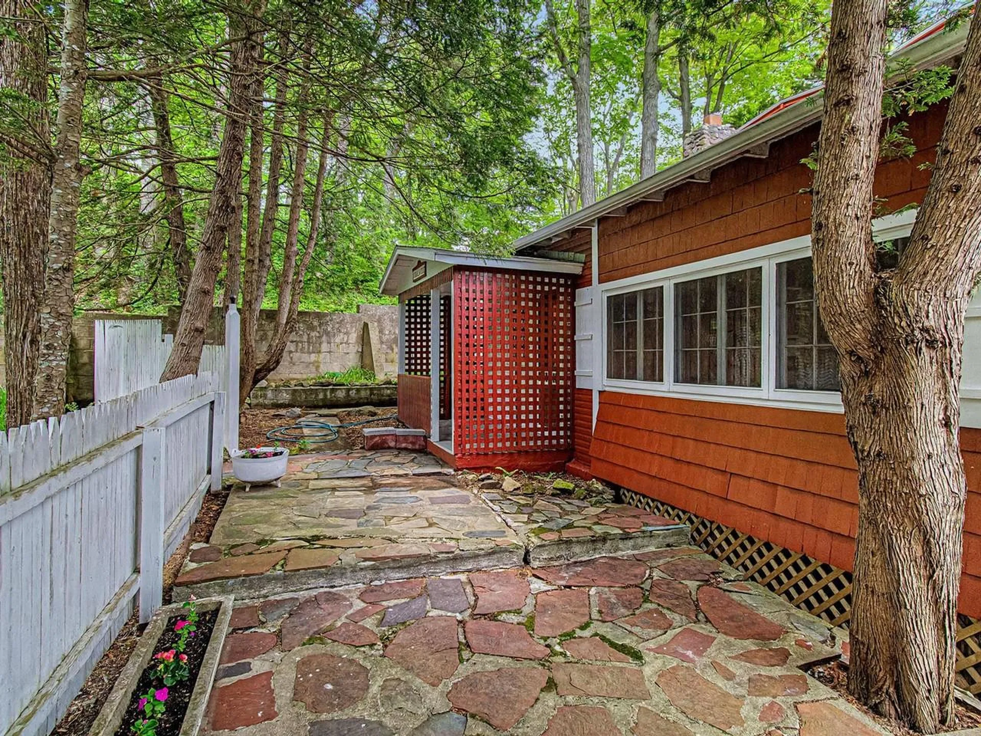 526 Flat Rock Road Charlotte VT 05445