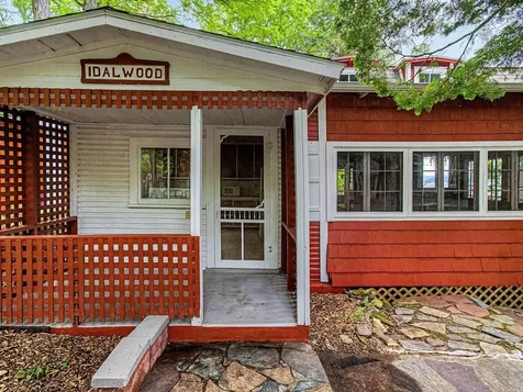 526 Flat Rock Road Charlotte VT 05445