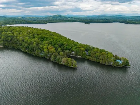 526 Flat Rock Road Charlotte VT 05445