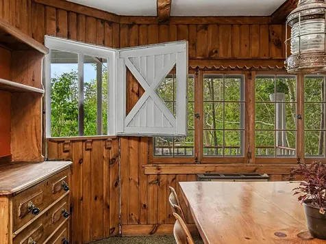 526 Flat Rock Road Charlotte VT 05445