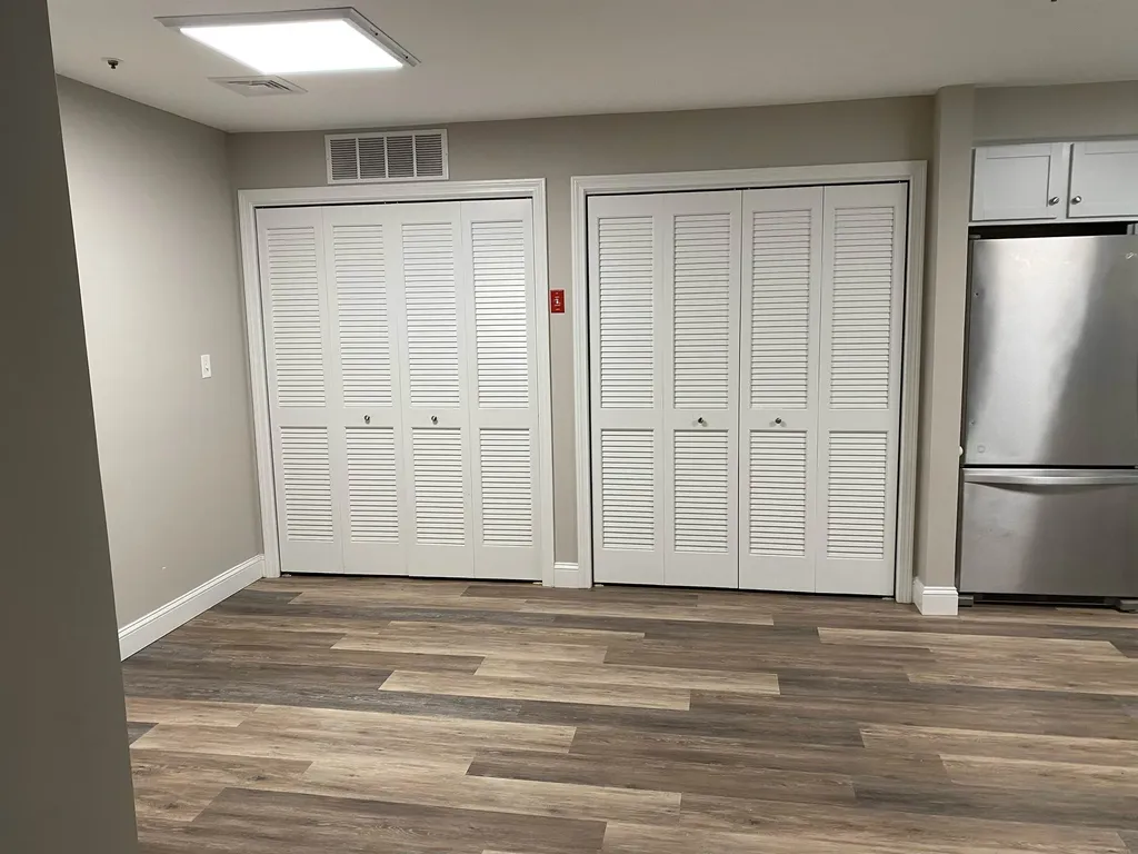 10 Barrington Avenue Nashua NH 03062