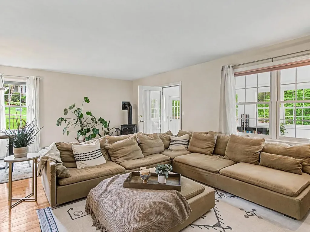 9 White Lilac Way Colchester VT 05446