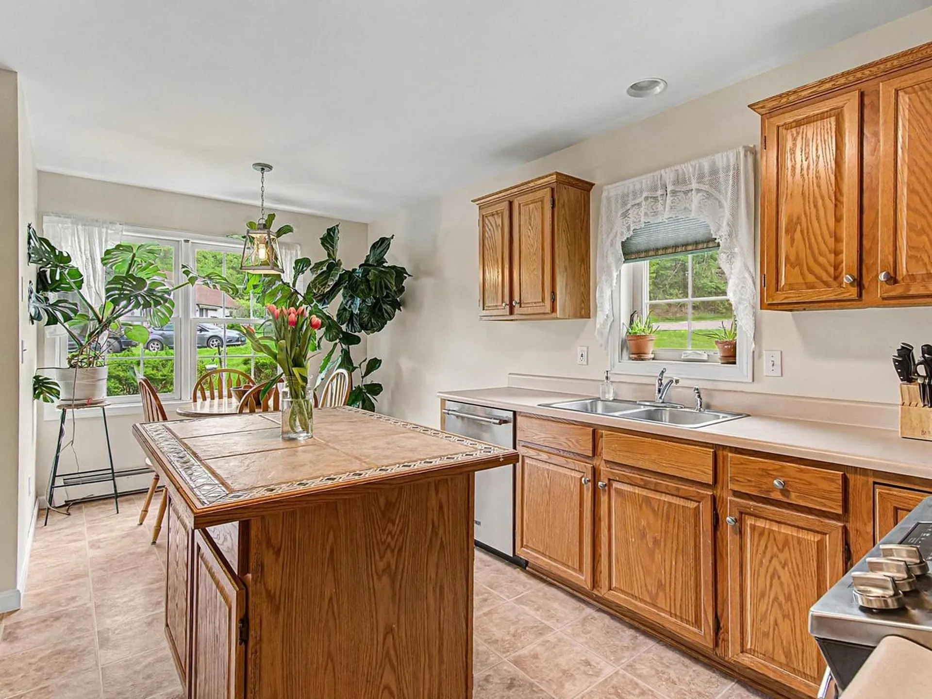 9 White Lilac Way Colchester VT 05446