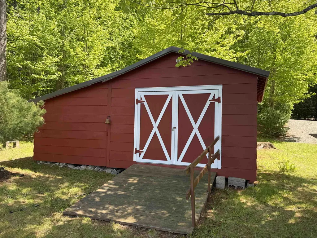 277 Duboff Lane Hubbardton VT 05733