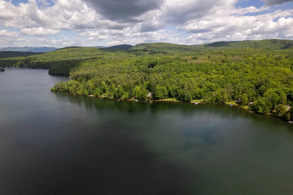 277 Duboff Lane Hubbardton VT 05733