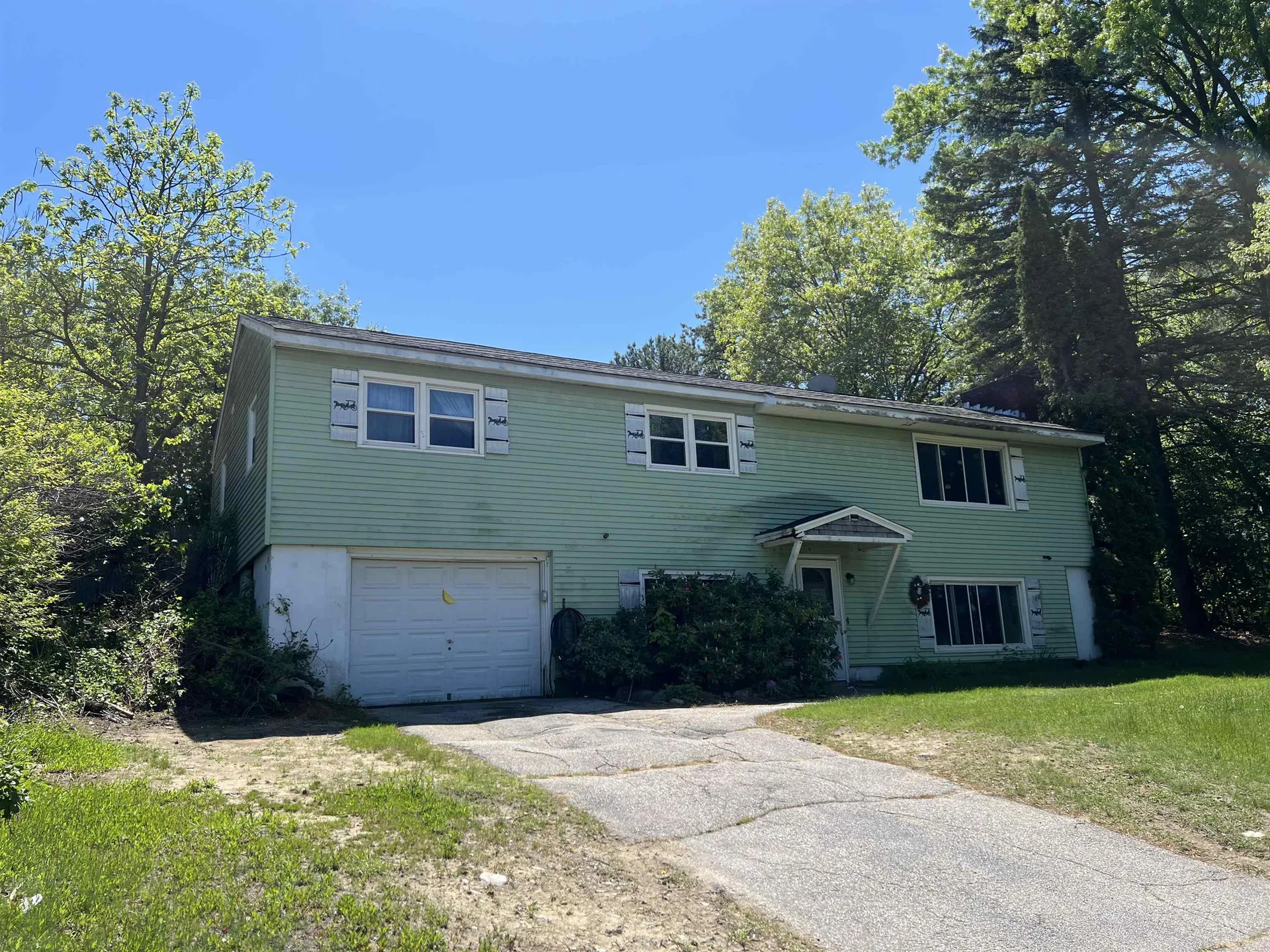 85 Weston Road Manchester NH 03103