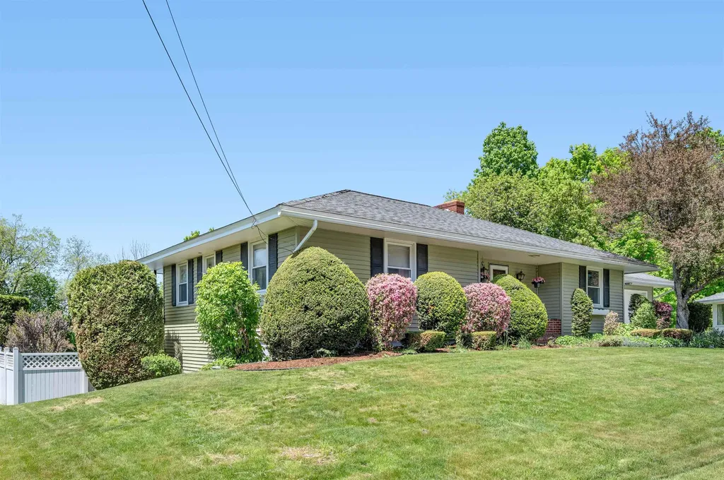 32 Waterman Street Barre City VT 05641