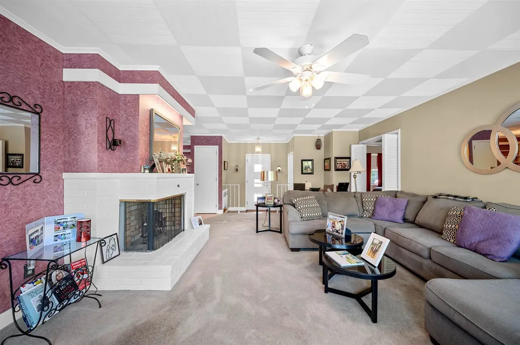 32 Waterman Street Barre City VT 05641