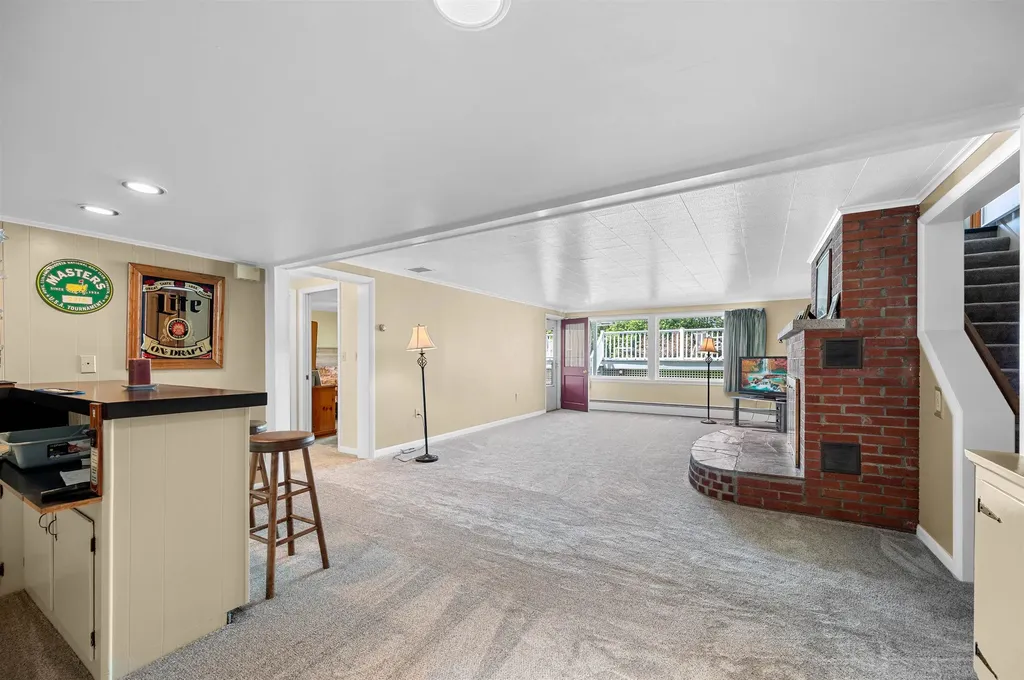 32 Waterman Street Barre City VT 05641