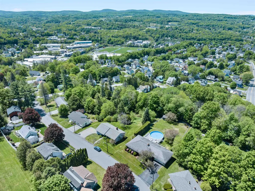32 Waterman Street Barre City VT 05641