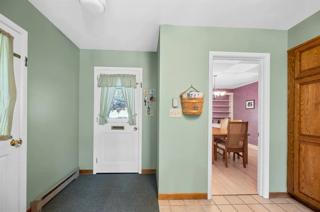 32 Waterman Street Barre City VT 05641