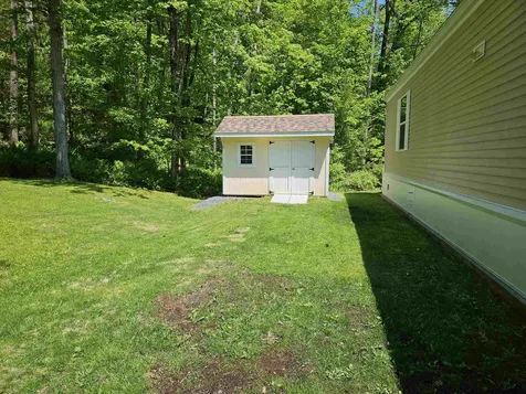 20 Meriden Mobile Court Drive Plainfield NH 03781