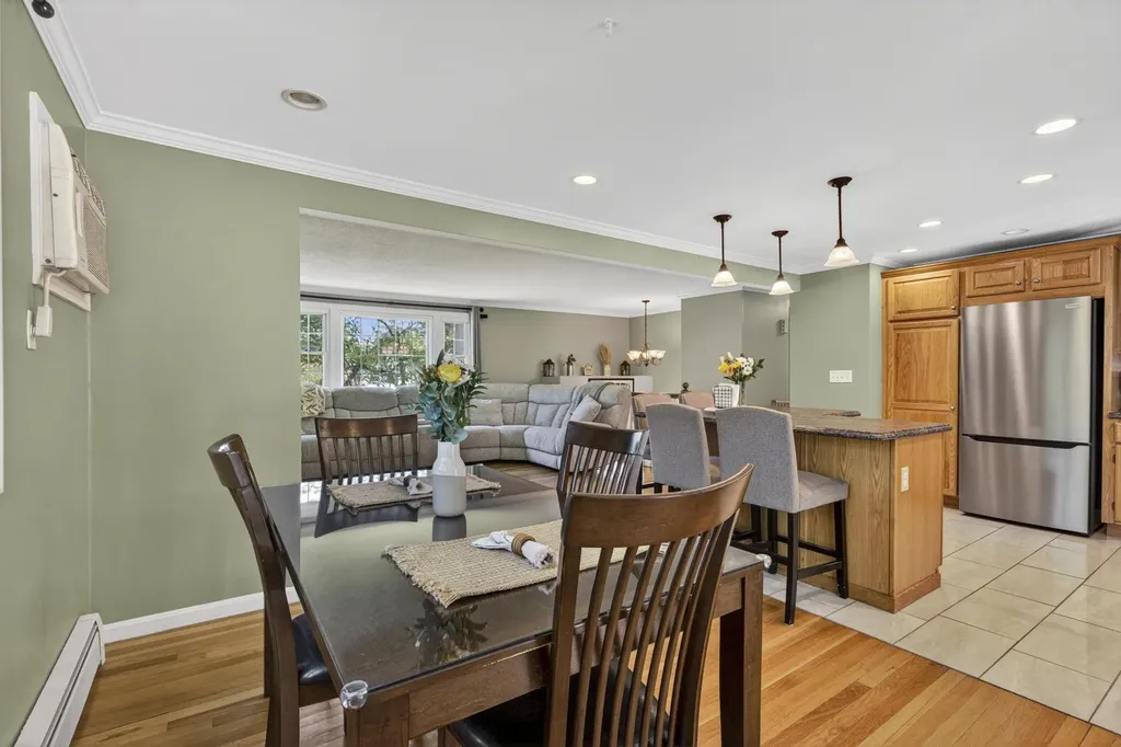 123 Brady Avenue Salem NH 03079
