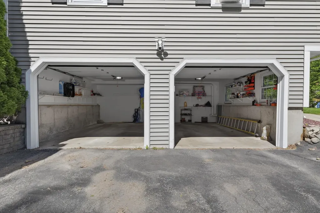 123 Brady Avenue Salem NH 03079