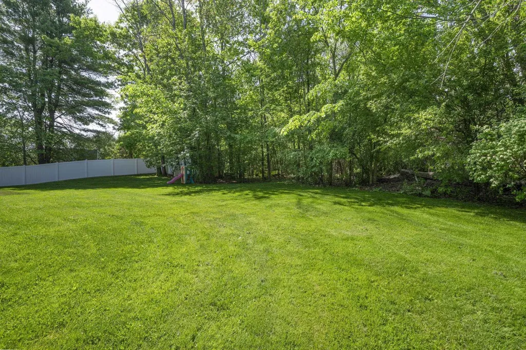 123 Brady Avenue Salem NH 03079
