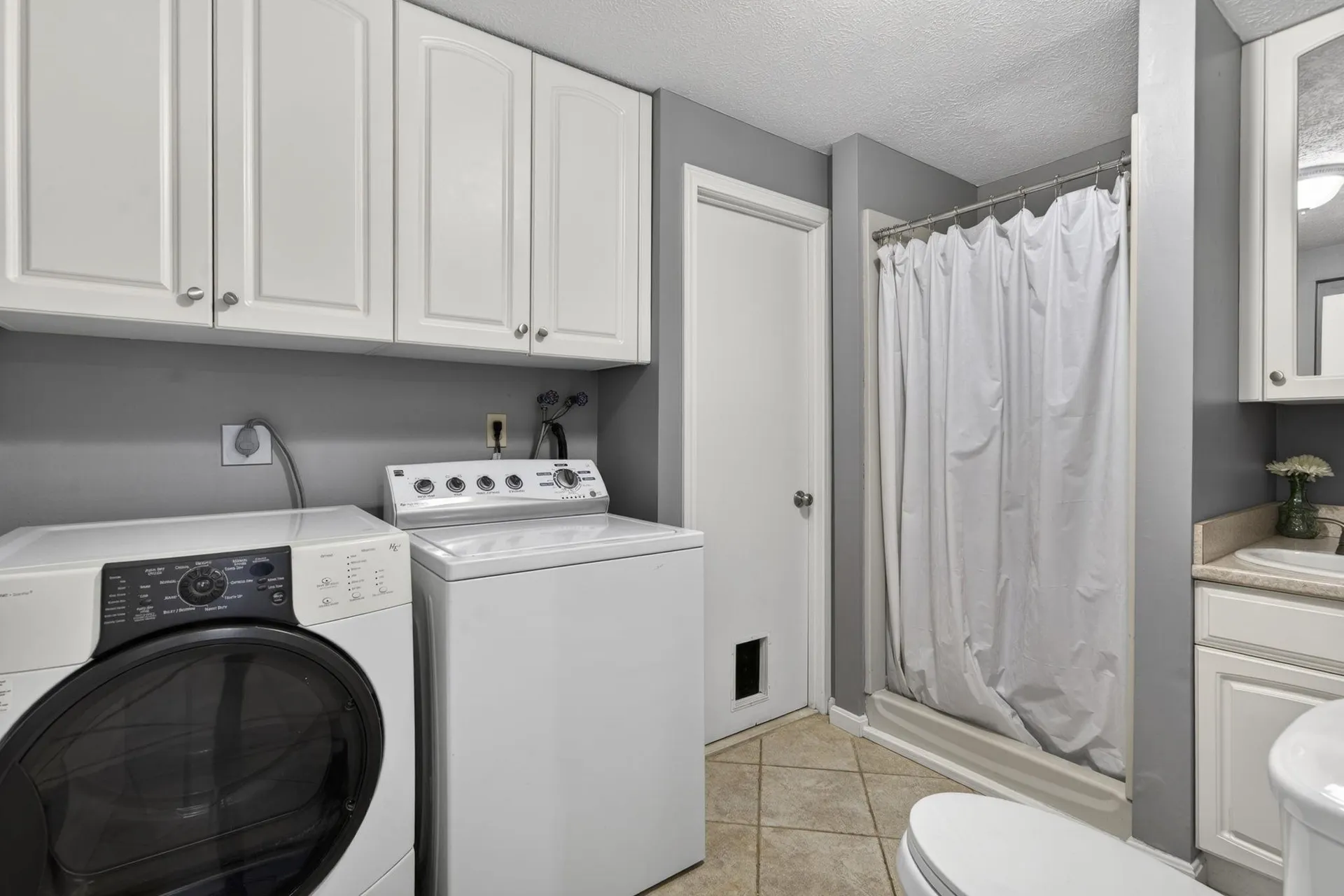 123 Brady Avenue Salem NH 03079