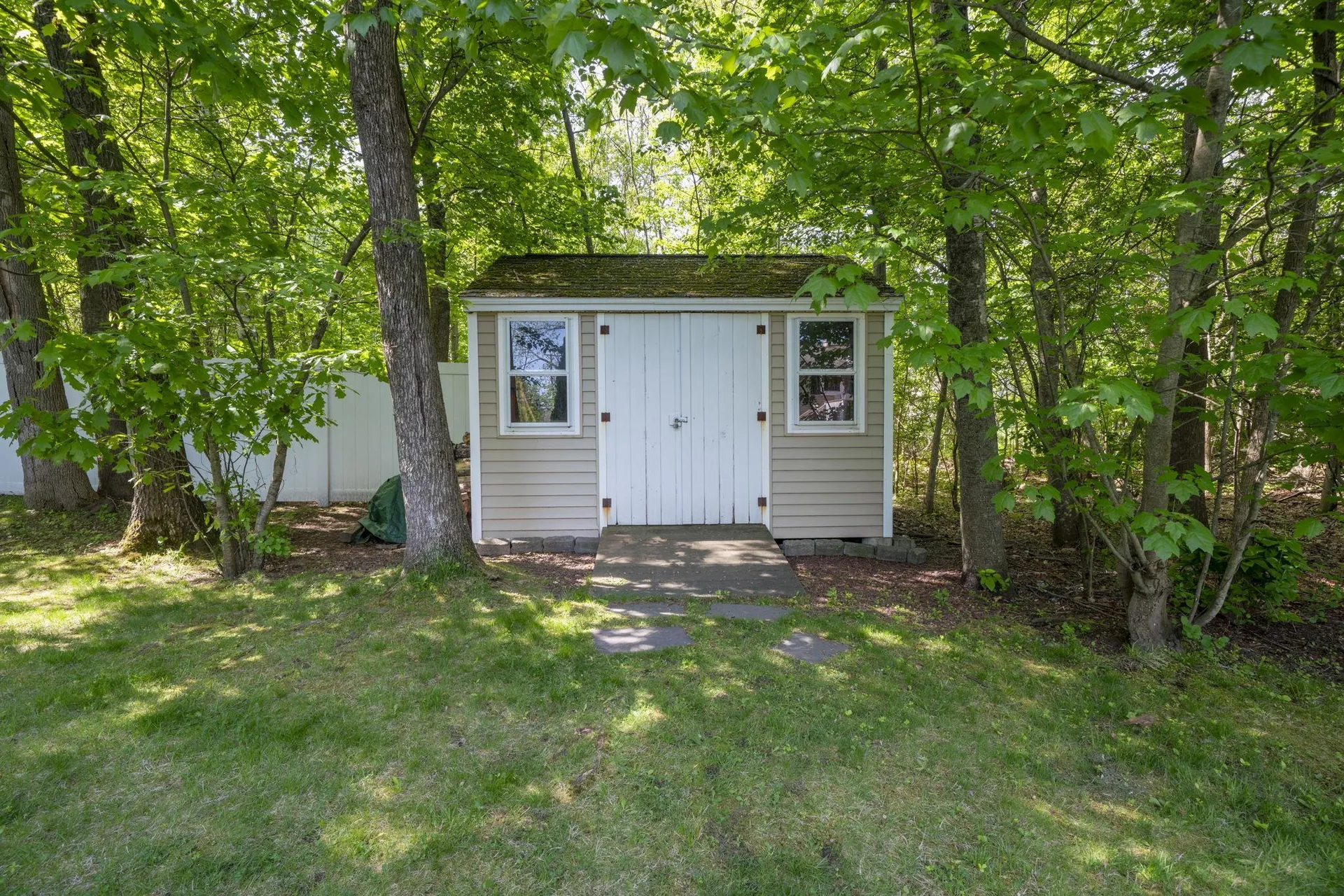123 Brady Avenue Salem NH 03079