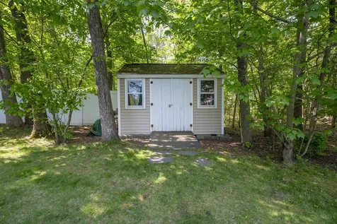 123 Brady Avenue Salem NH 03079