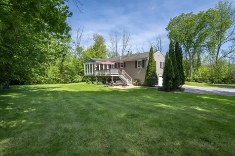 123 Brady Avenue Salem NH 03079