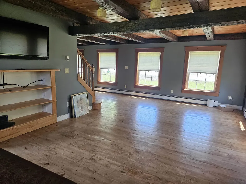 2199 North Littleton Road Littleton NH 03561