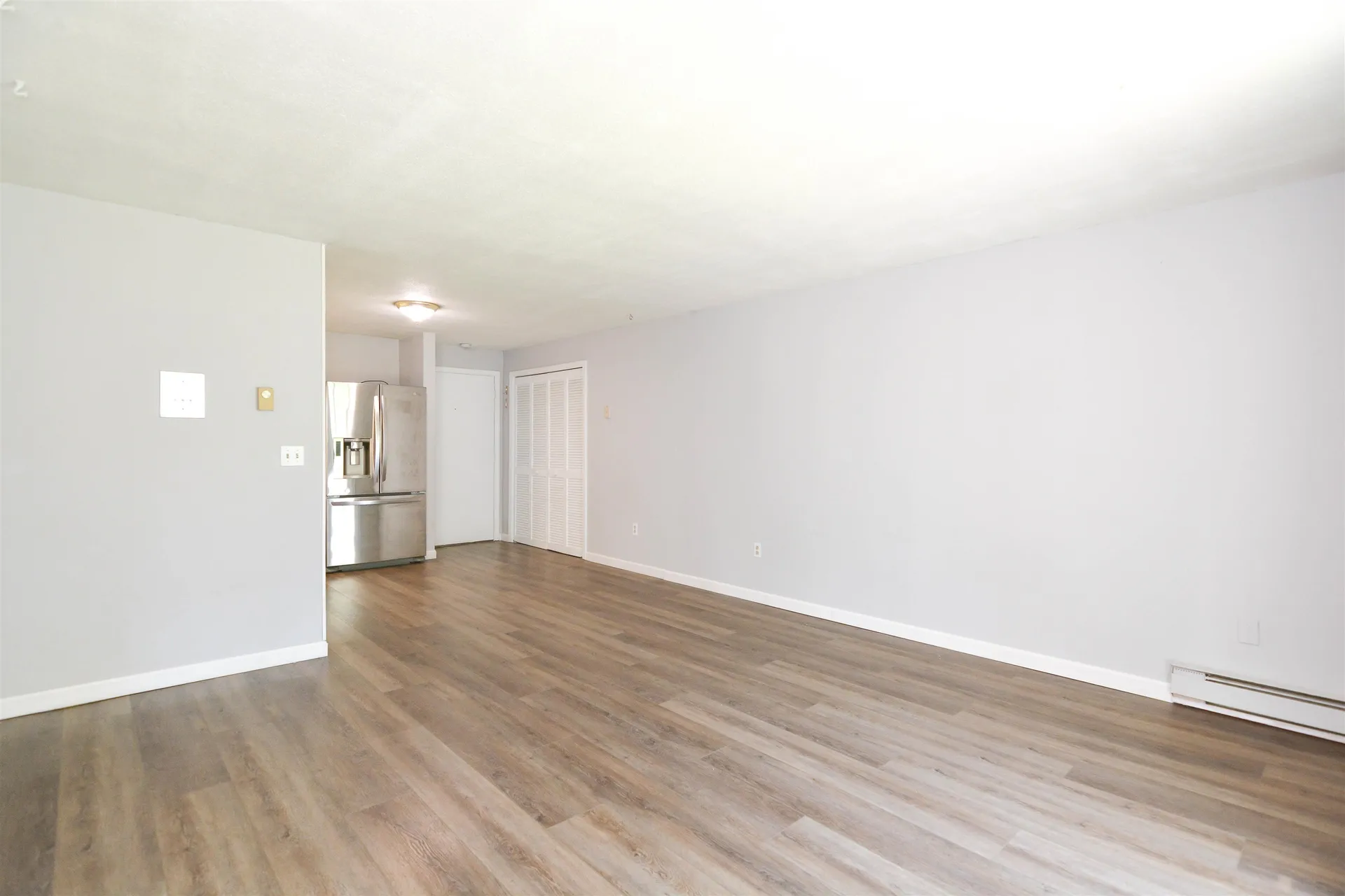 189 N. Capitol Hill Drive Londonderry NH 03053