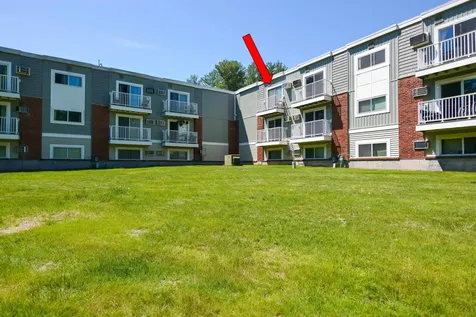 189 N. Capitol Hill Drive Londonderry NH 03053