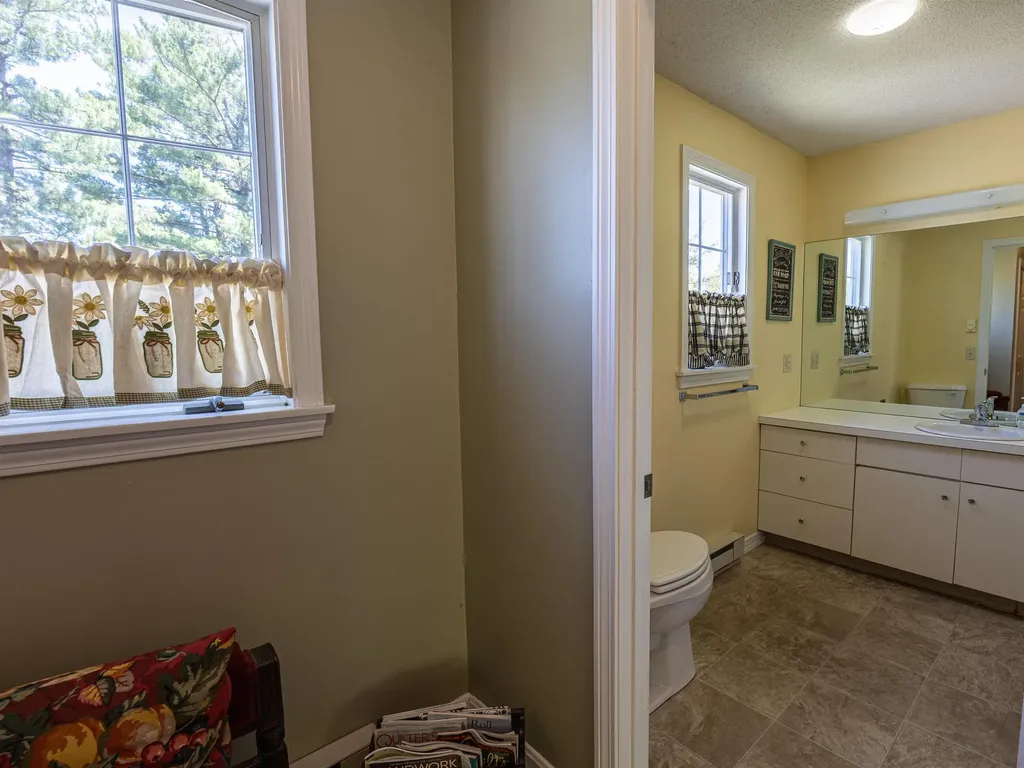 144 Hilltop Place New London NH 03257