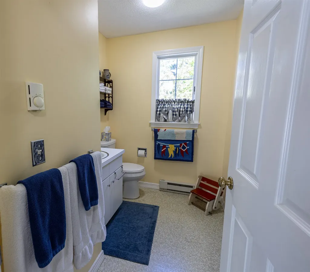 144 Hilltop Place New London NH 03257