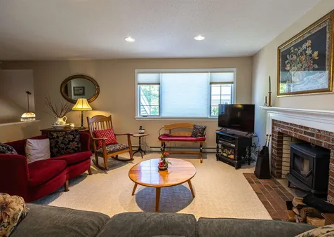 144 Hilltop Place New London NH 03257