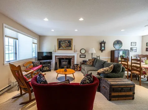 144 Hilltop Place New London NH 03257