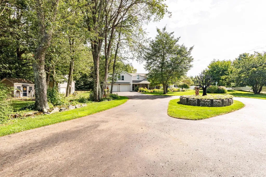 222 Littleworth Road Madbury NH 03823