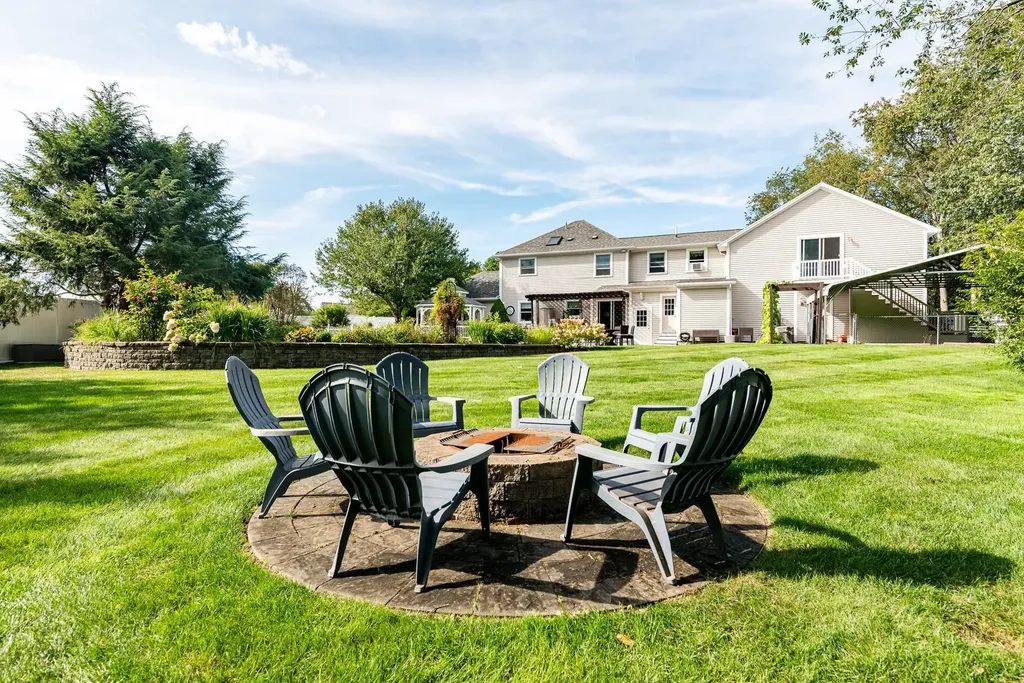 222 Littleworth Road Madbury NH 03823