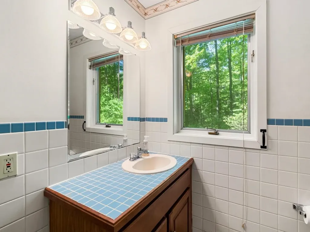 607 Beaver Creek Road Shelburne VT 05482