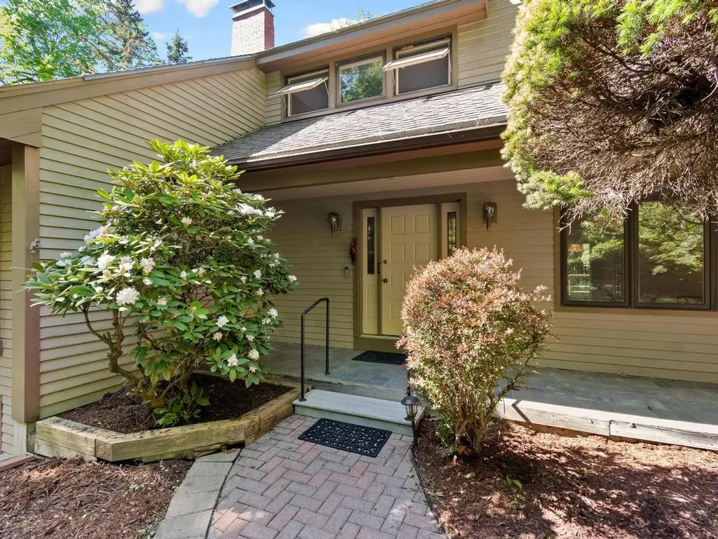 607 Beaver Creek Road Shelburne VT 05482