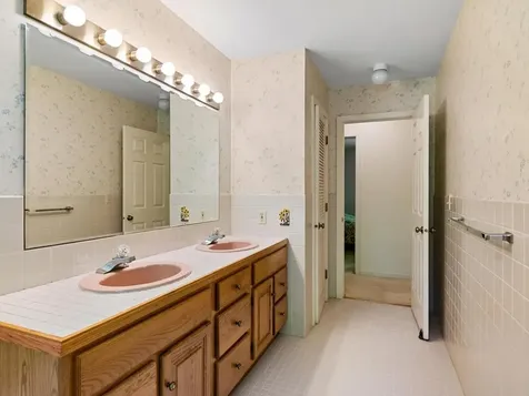 607 Beaver Creek Road Shelburne VT 05482