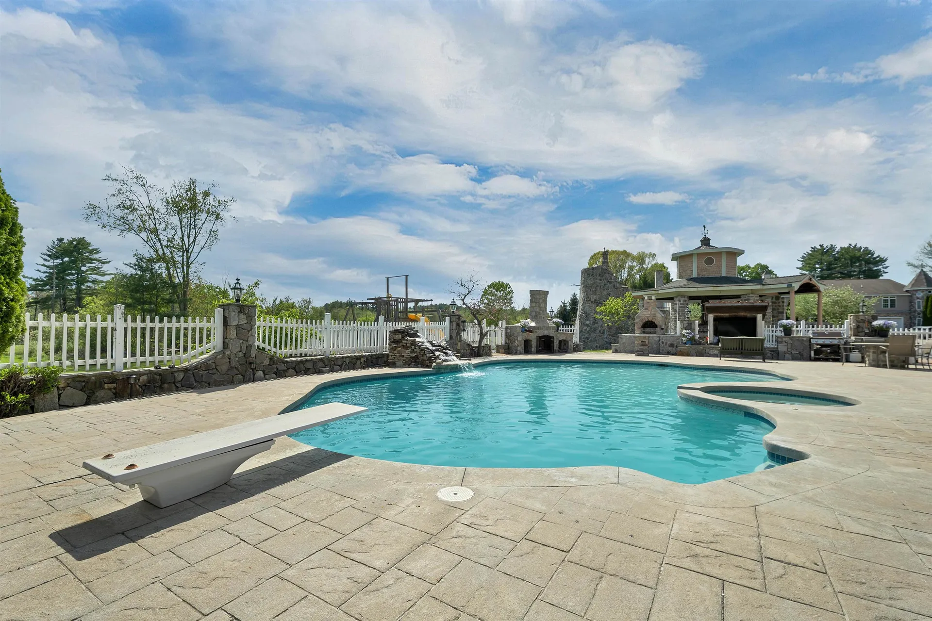 60 Brown Road Hampton Falls NH 03844
