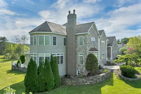 60 Brown Road Hampton Falls NH 03844