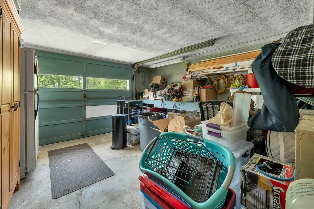 14 Squamscott Road Stratham NH 03885