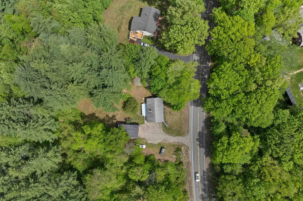 14 Squamscott Road Stratham NH 03885
