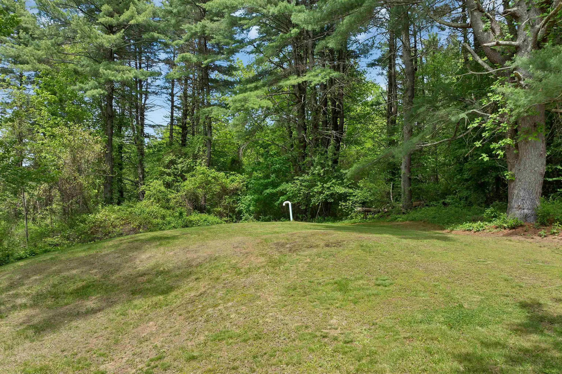 14 Squamscott Road Stratham NH 03885