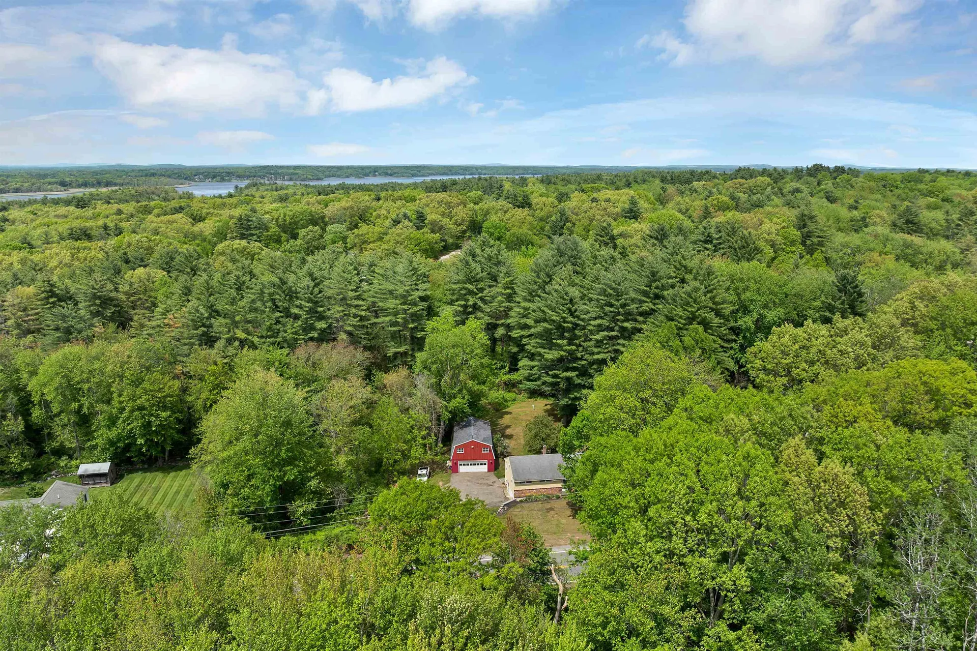 14 Squamscott Road Stratham NH 03885