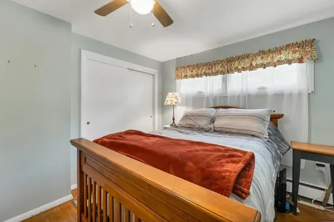 14 Squamscott Road Stratham NH 03885