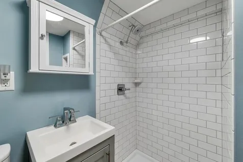 14 Squamscott Road Stratham NH 03885